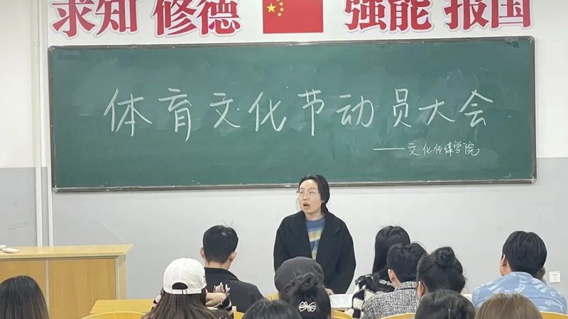 美妆账号定位误区揭秘：如何走出误区，打造爆款内容