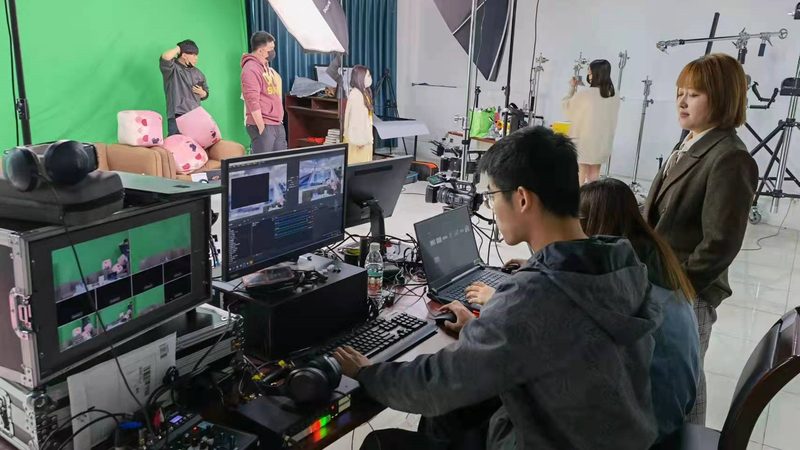 以下是一些在广州具有较高知名度和口碑的微电影制作公司，供您参考：