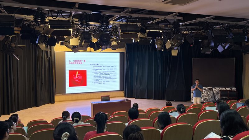 品牌自播与代播：如何选择更适合你的直播策略